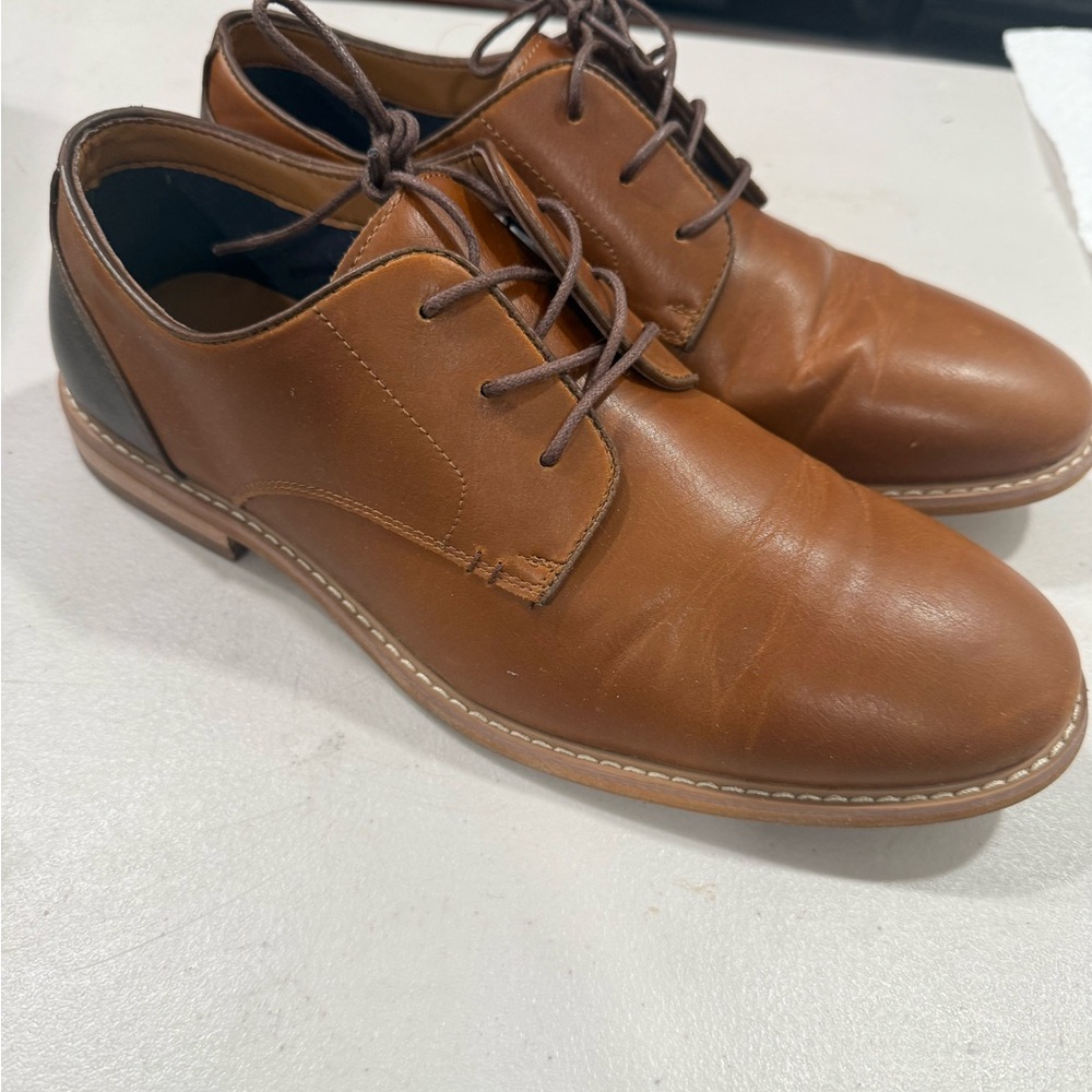 Call It Spring Brown / Tan Oxford Shoes Men’s Size 9.5 Good Condition Used